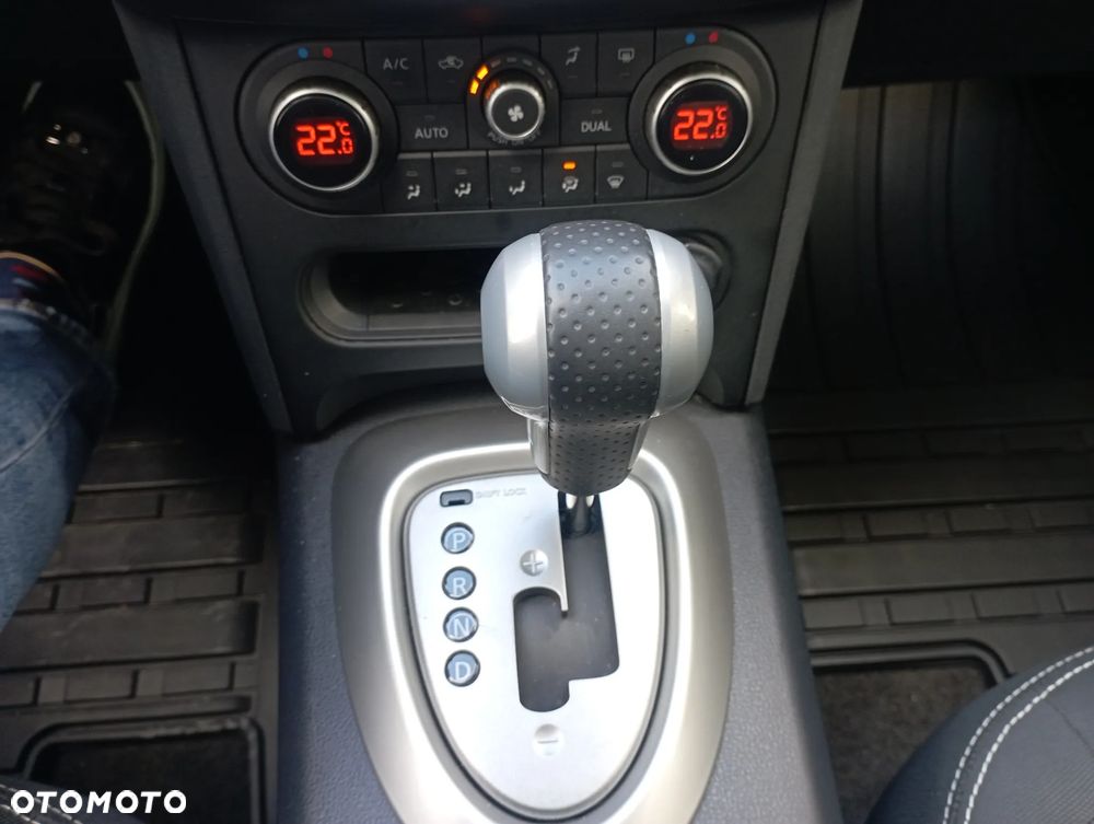 Nissan Qashqai+2 2.0 4x4 Tekna CVT - 19