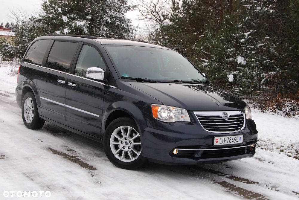 Lancia Voyager 3.6 Platinum - 2