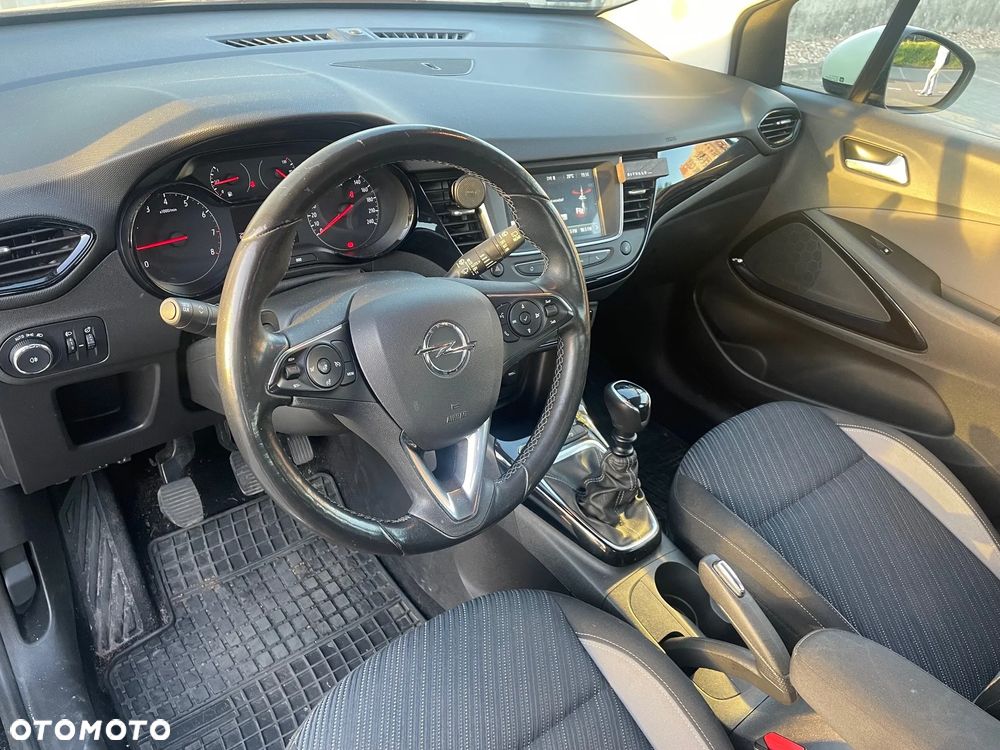 Opel Crossland X 1.2 T 120 Lat S&S - 4