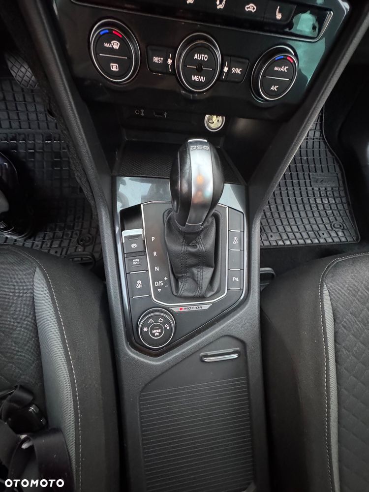 Volkswagen Tiguan 2.0 TDI 4Mot Sport&Style DSG - 23