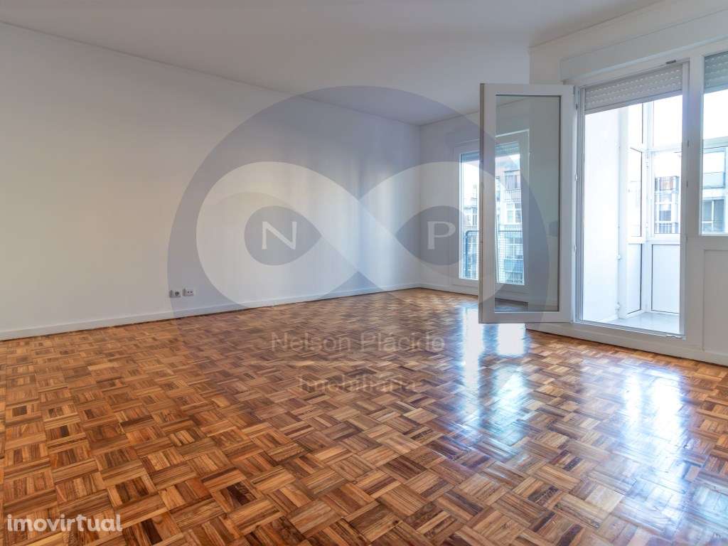 Apartamento T3 (4 assoalhadas) em Santo António dos Cavaleiros, com... - Grande imagem: 5/19