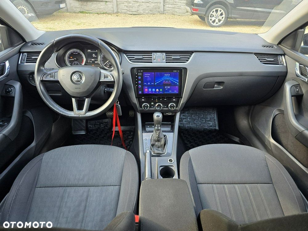 Skoda Octavia - 8