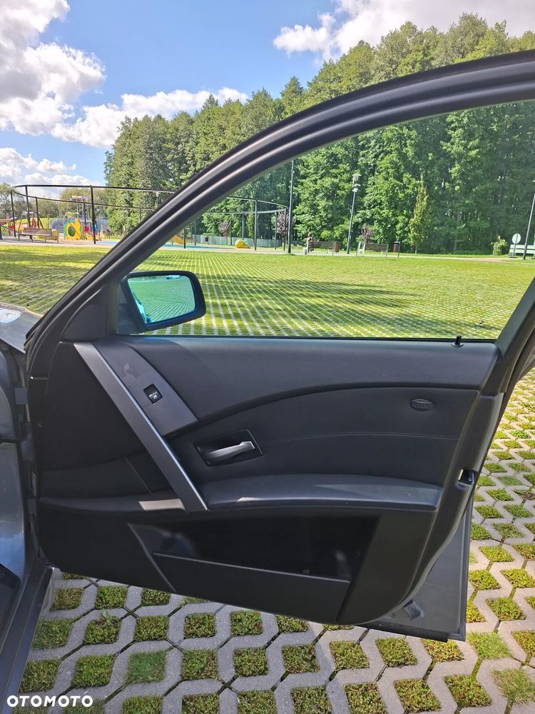 BMW Seria 5 - 16
