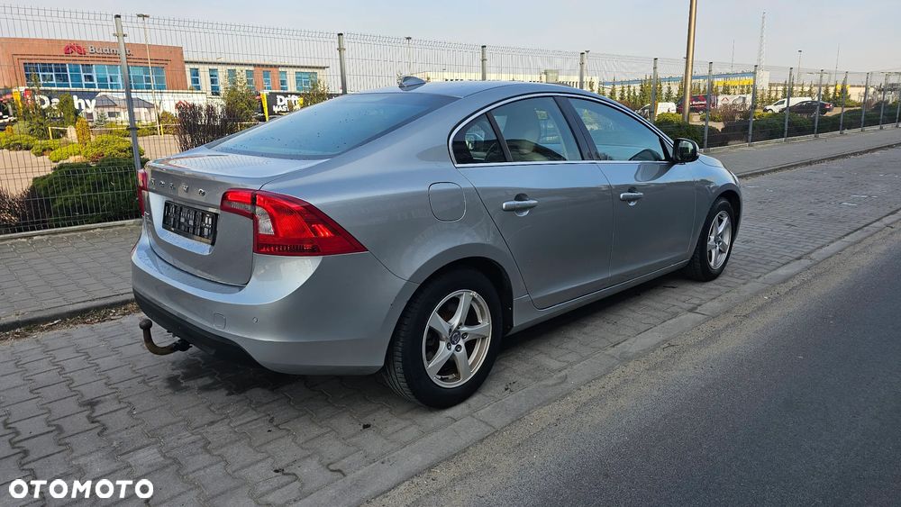 Volvo S60 DRIVe Summum - 31