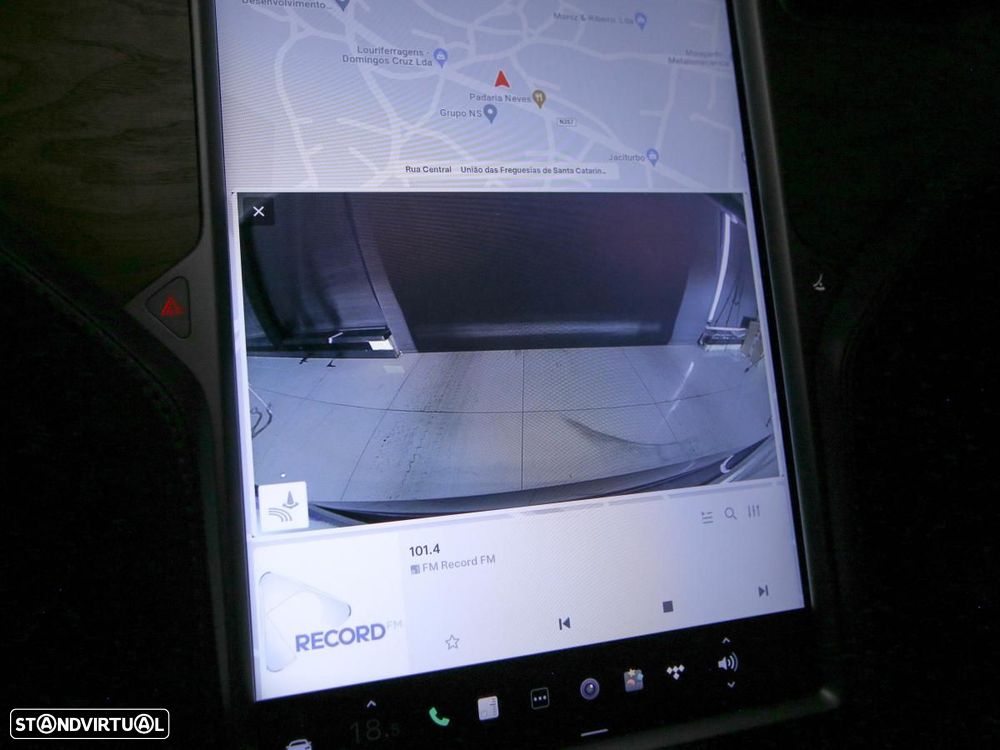 Tesla Model S - 21