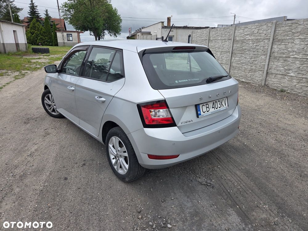 Skoda Fabia 1.0 Active - 4
