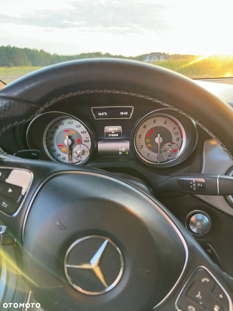 Mercedes-Benz CLA 250 Sport 7G-DCT - 10