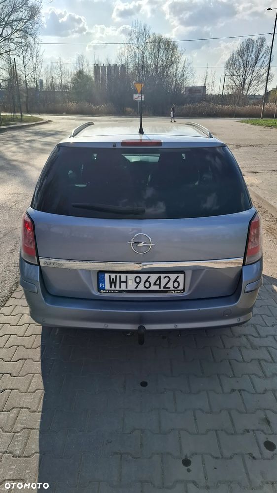 Opel Astra 1.6 Edition 111 Jahre - 4