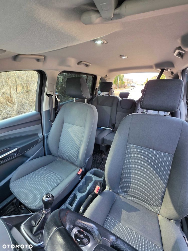 Ford Grand C-MAX - 6