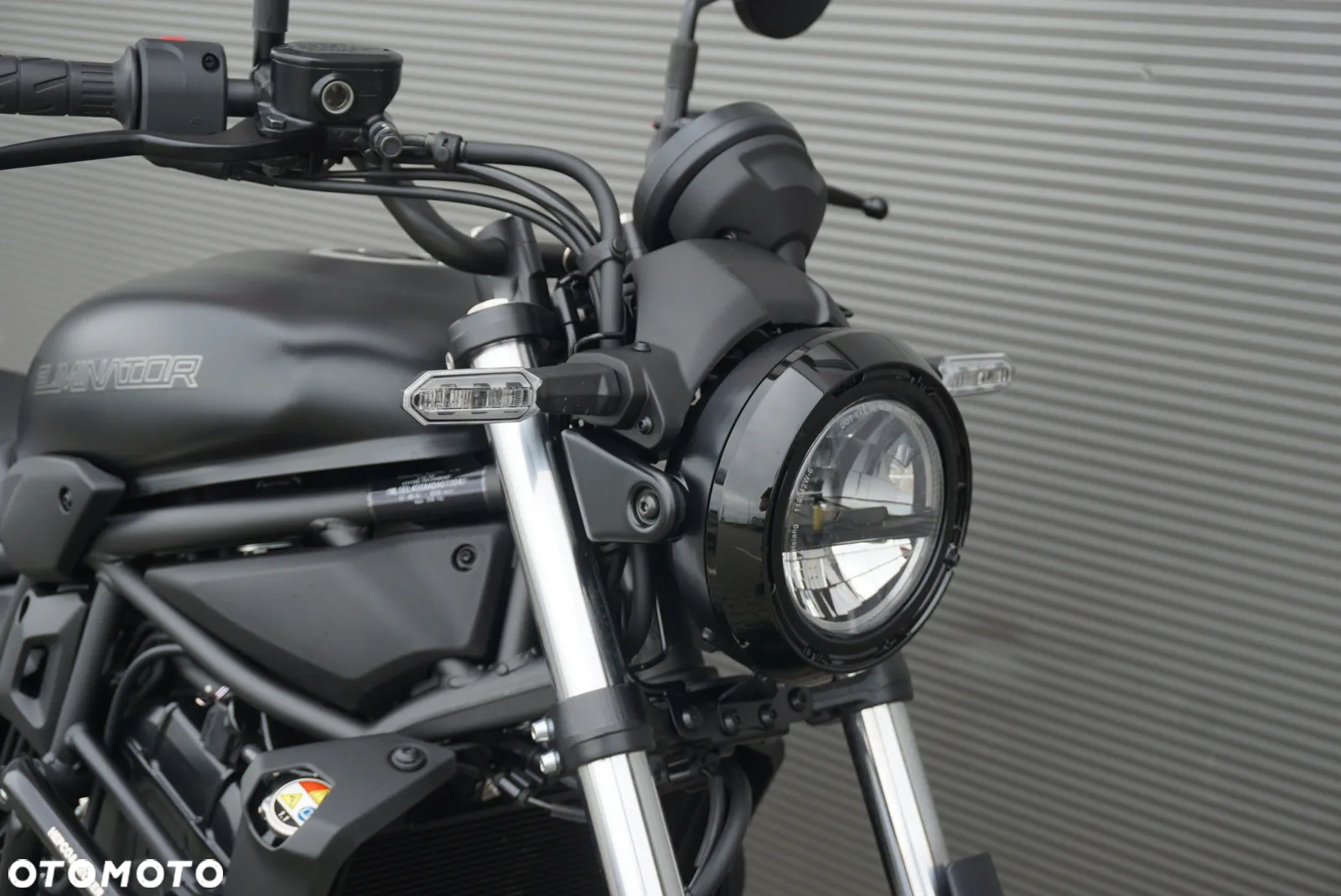 Kawasaki Eliminator 500 - 9