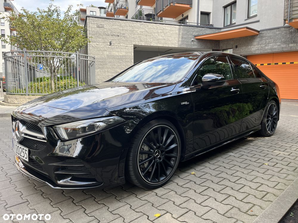 Mercedes-Benz Klasa A AMG 35 4Matic AMG Speedshift DCT 7G - 2