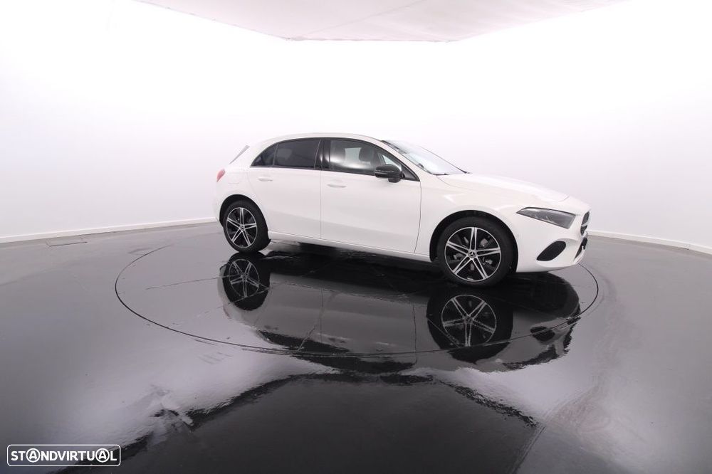 Mercedes-Benz A 250 e Progressive - 10
