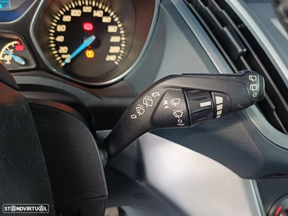 Ford C-Max 1.6 TDCi S&S Titanium - 24