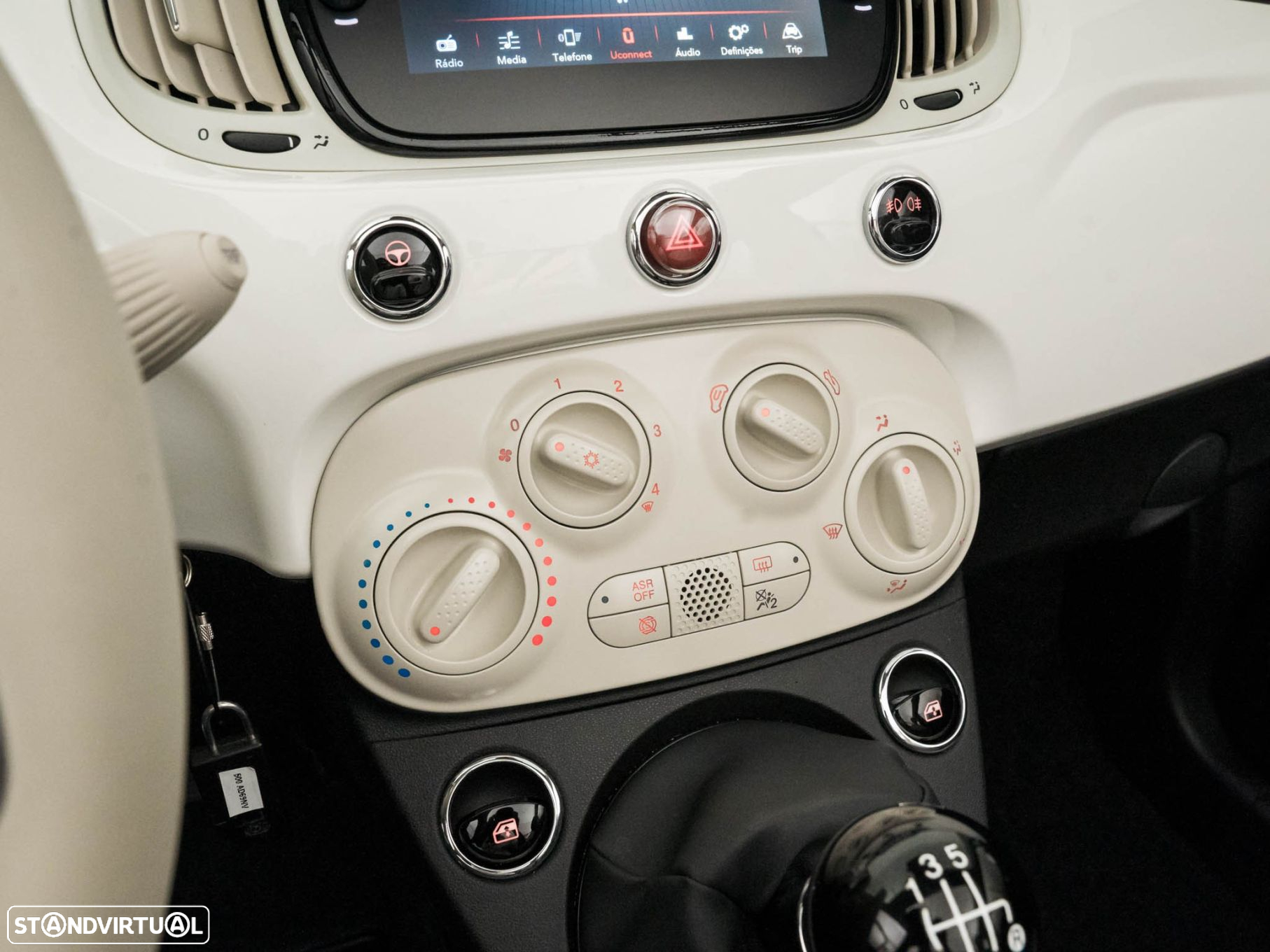 Fiat 500C 1.0 Hybrid Lounge - 24