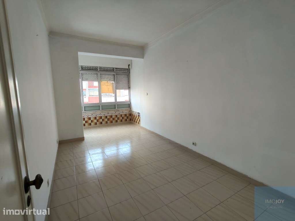 Apartamento T2 em Caneças - Grande imagem: 2/33