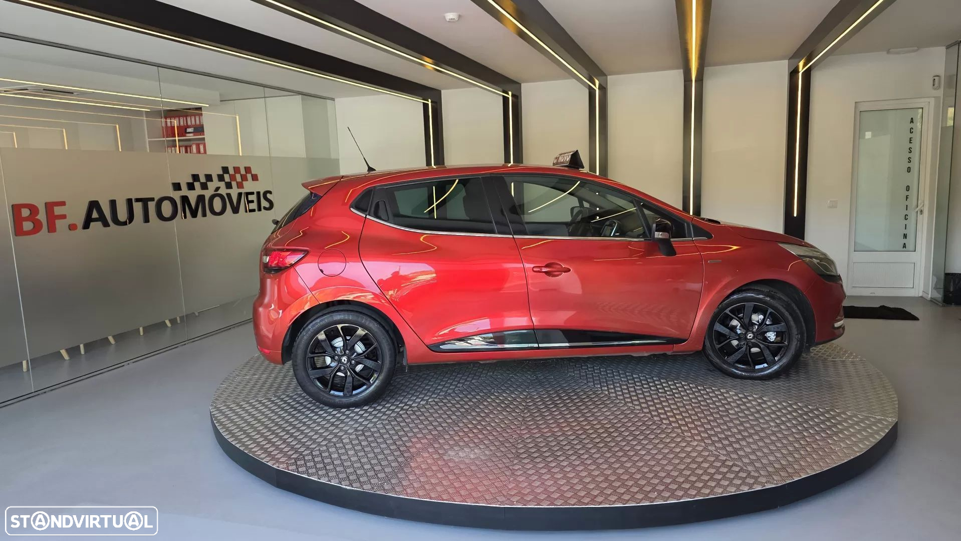 Renault Clio 1.5 dCi Limited EDition - 7