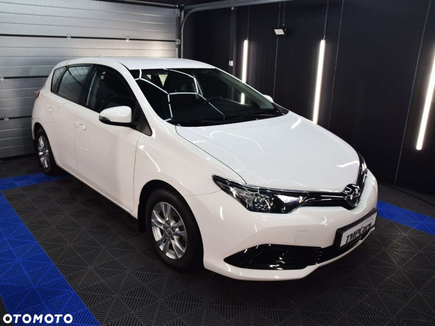 Toyota Auris - 23