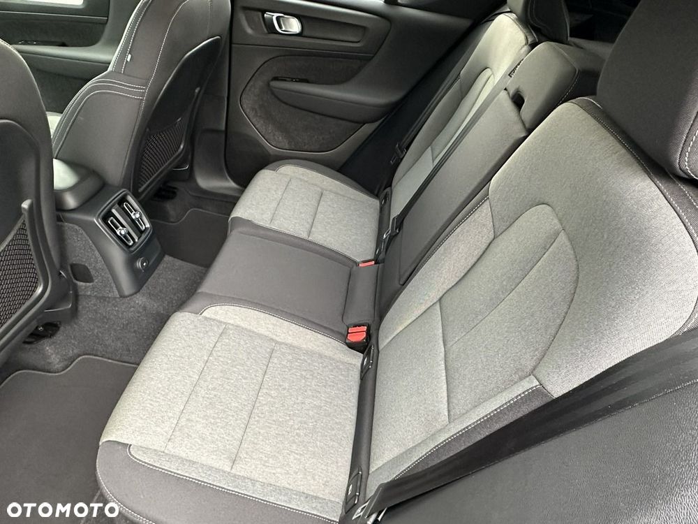 Volvo XC 40 - 17
