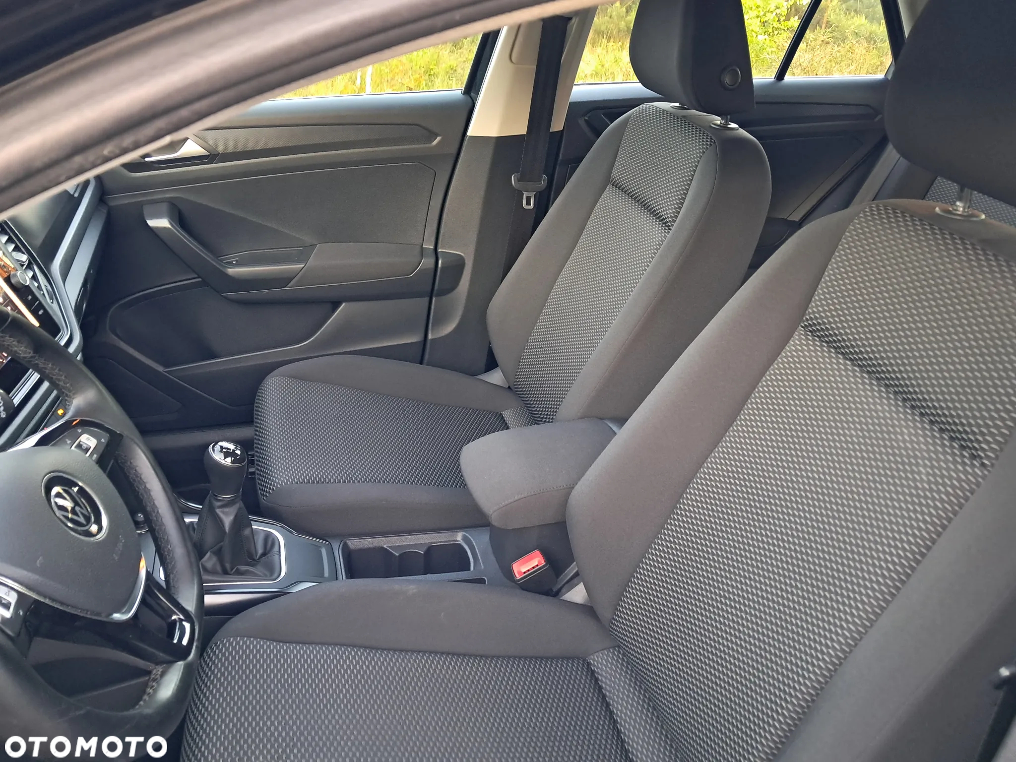 Volkswagen T-Roc 2.0 TDI SCR ACTIVE - 12