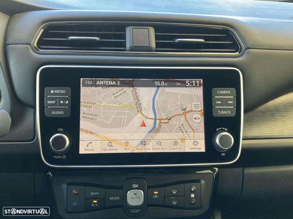 Nissan Leaf N-Connecta - 11