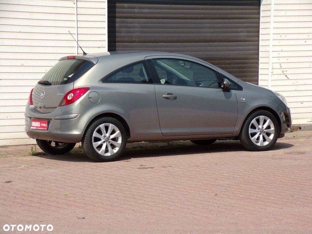 Opel Corsa - 4