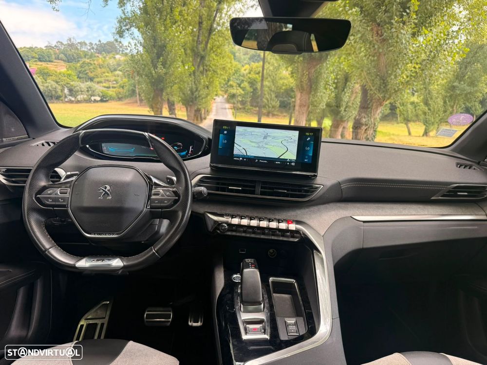 Peugeot 3008 1.6 Hybrid GT Pack e-EAT8 - 19