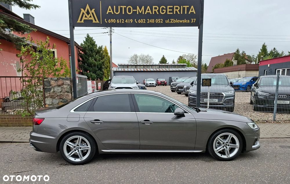 Audi A4 Limousine - 5