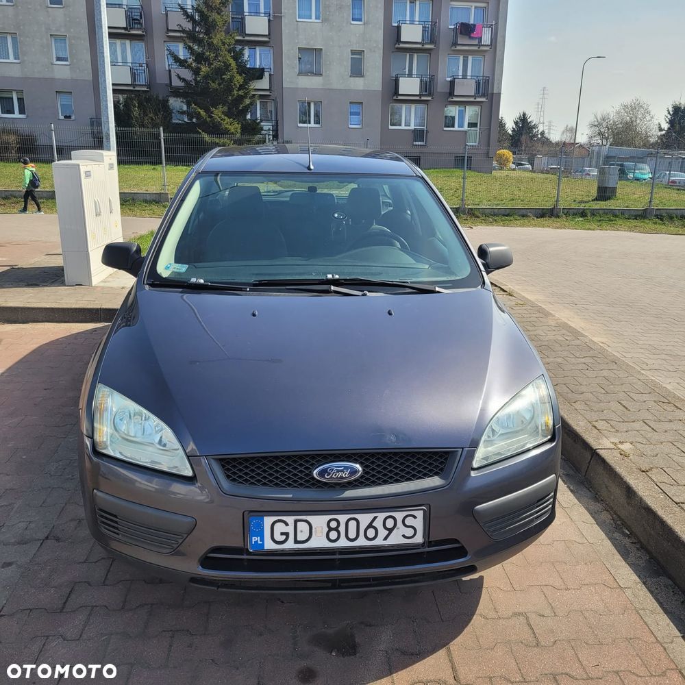 Ford Focus 1.8 TDCi Ambiente - 2