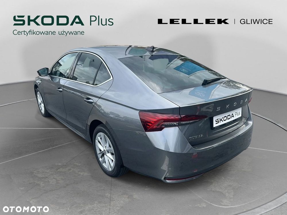 Skoda Octavia - 8