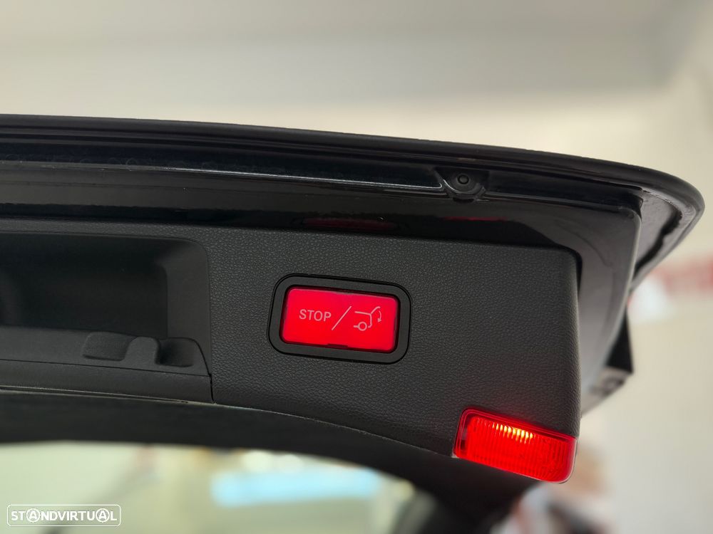 Mercedes-Benz E 250 BlueTEC Avantgarde Auto. - 32