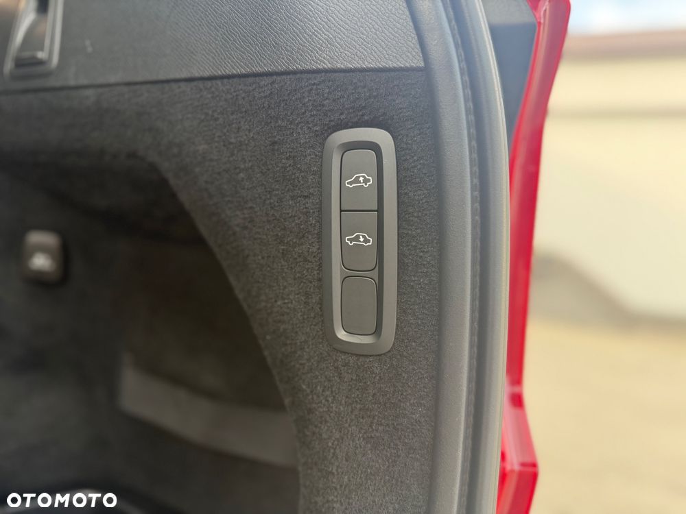 Volvo XC 90 D5 AWD Inscription 7os - 33