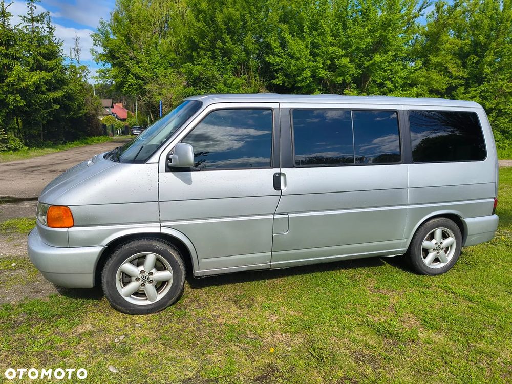 Volkswagen Multivan Standard - 4