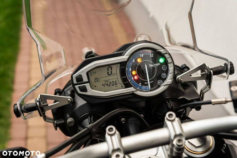 Triumph Tiger - 7