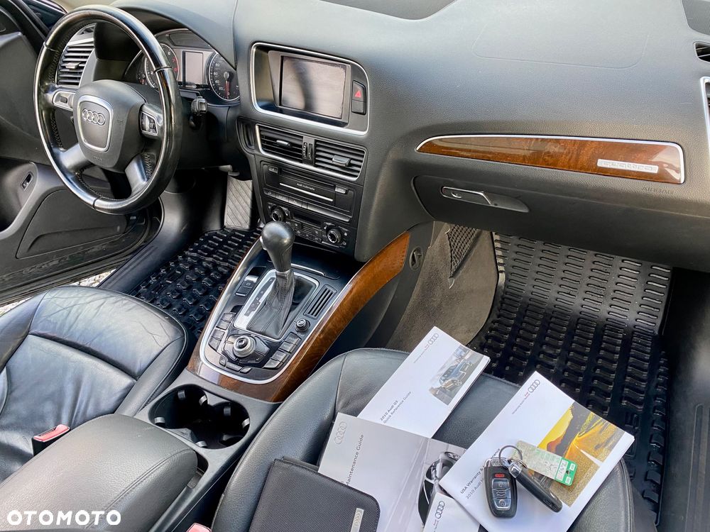 Audi Q5 3.2 FSI Quattro S tronic - 13