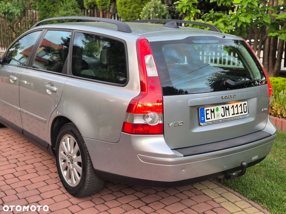 Volvo V50 2.0D Momentum - 8