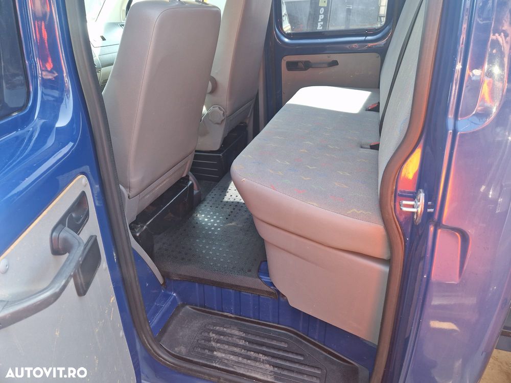 Volkswagen TRANSPORTER - 10