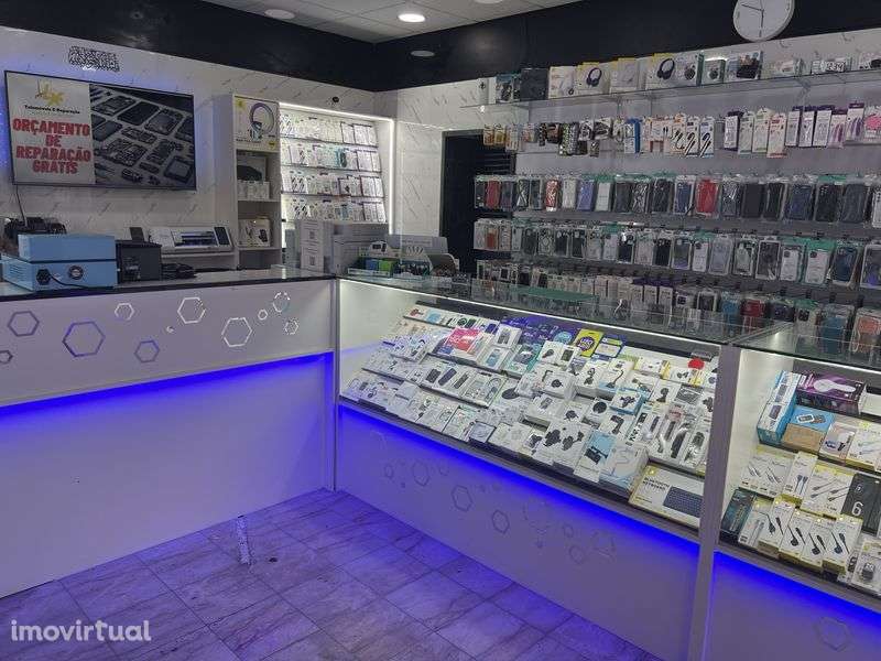 Loja de telemóveis para trespasse em muito boa localização. - Grande imagem: 2/6