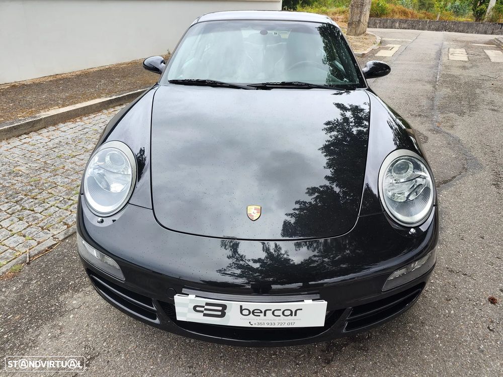 Porsche 911 (997) Carrera 4 S - 24