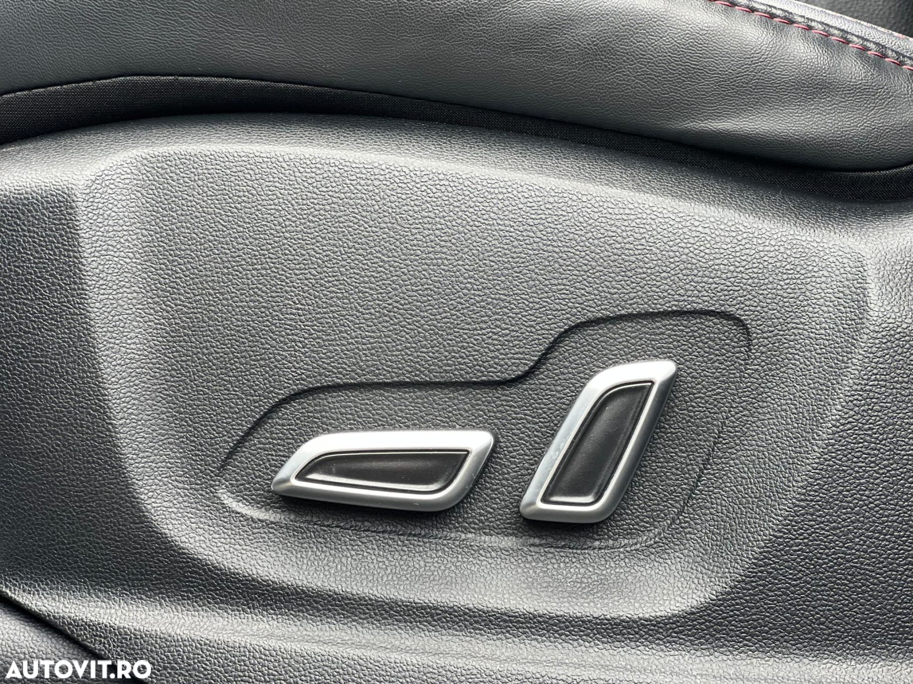 MG EHS 1.5T-GDI PHEV Luxury - 11