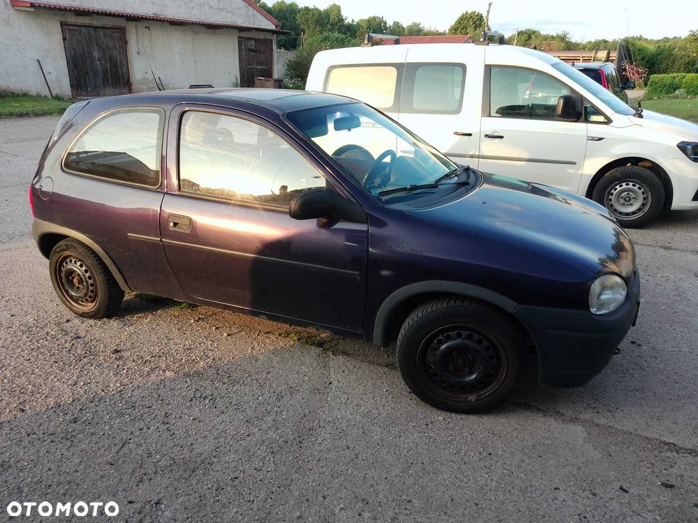 Opel Corsa - 3