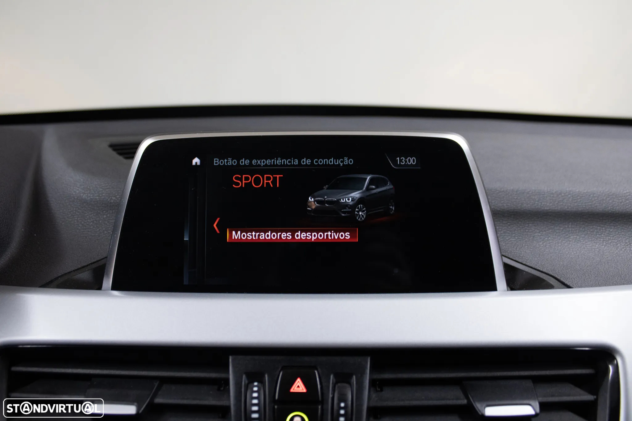 BMW X1 16 d sDrive Advantage - 28