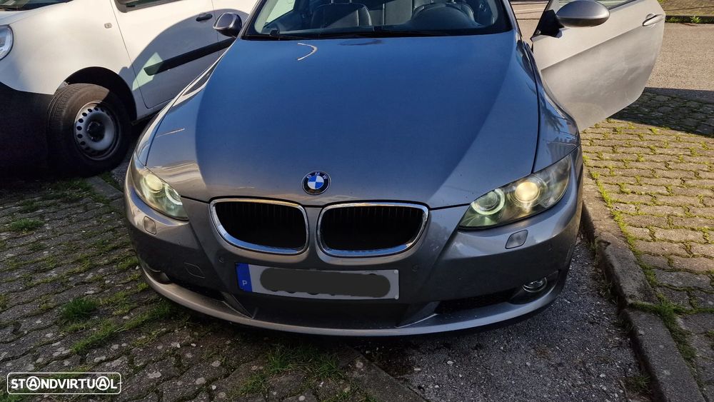 BMW 320 d Coupe Active - 22