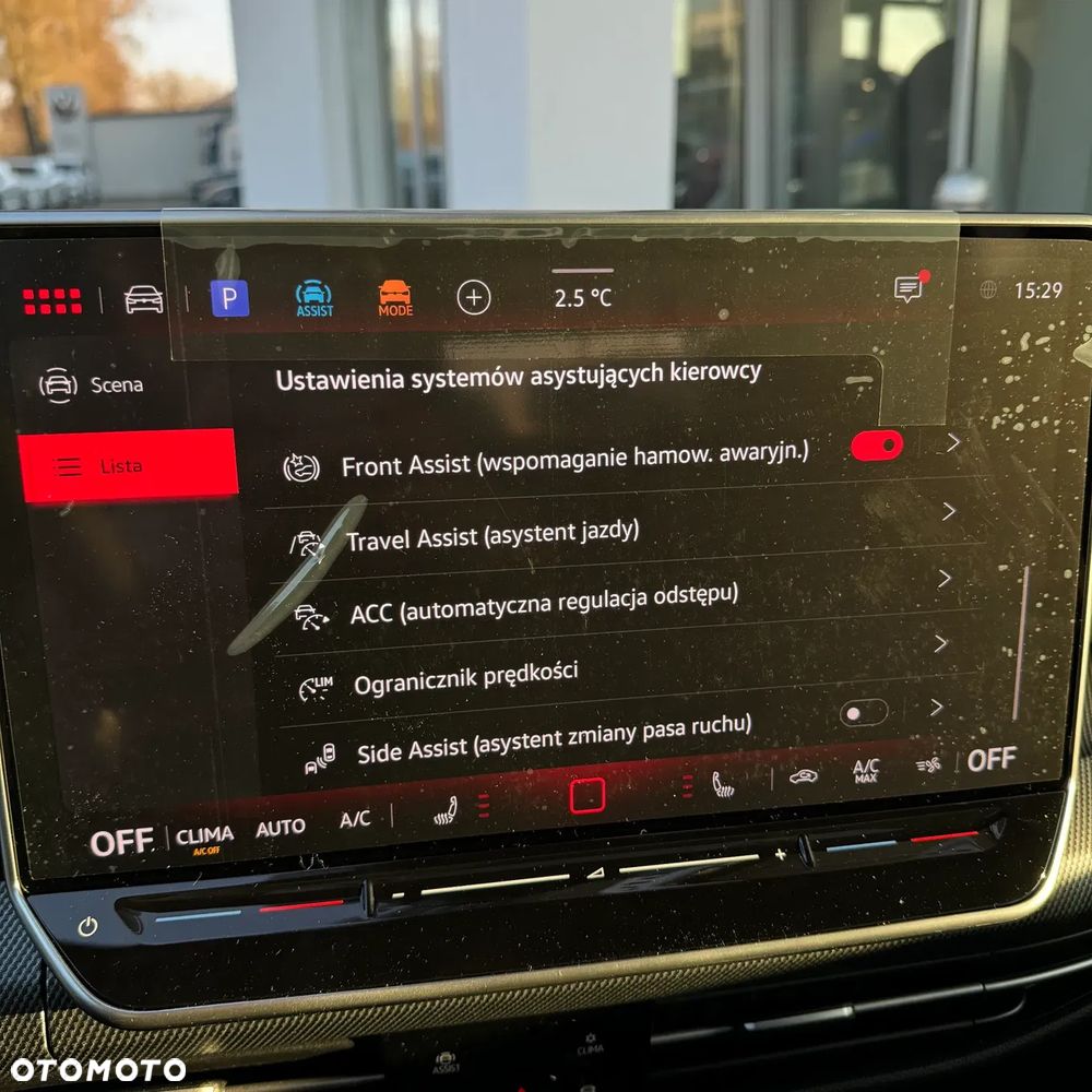 Volkswagen Golf - 28