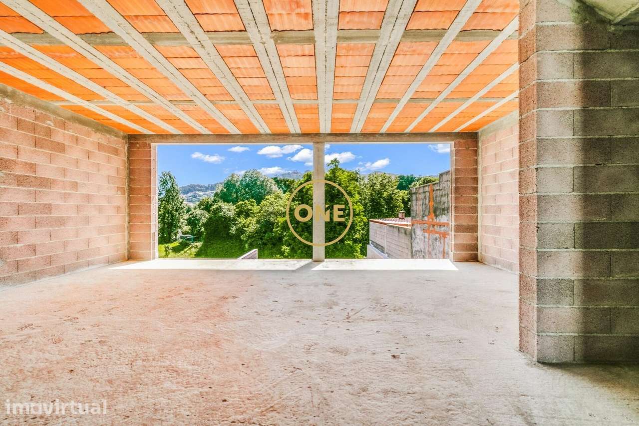 Moradia T3 Vila Golfe Condomínio l Amarante l 390,000.00€ - Grande imagem: 5/53