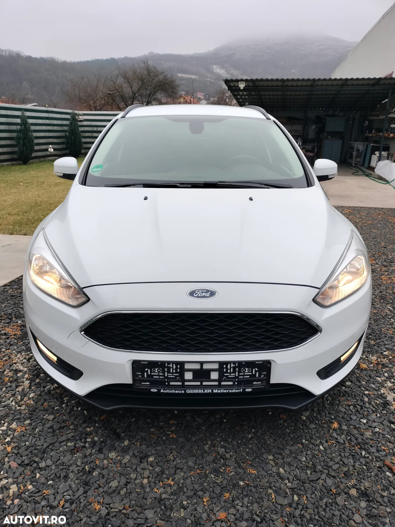Ford Focus Turnier 1.0 EcoBoost Start-Stopp-System ACTIVE - 25