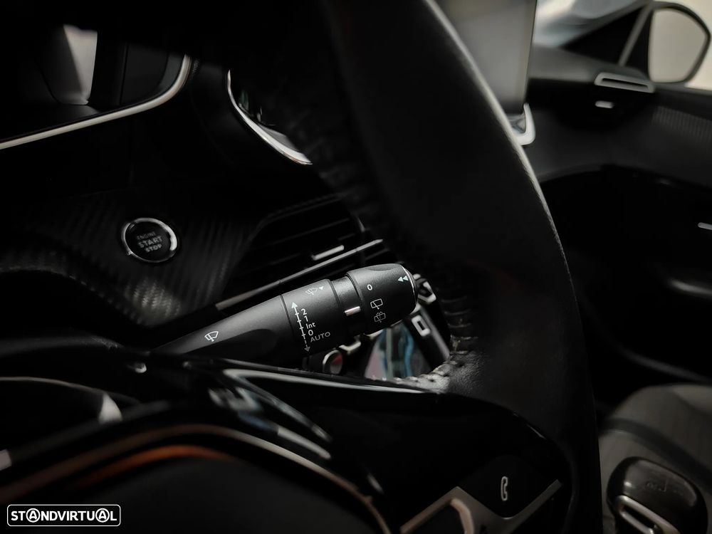Peugeot 208 1.2 PureTech Allure Pack - 35