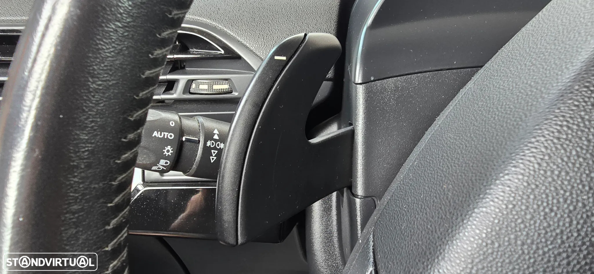 Citroën C4 Grand Picasso 1.6 BlueHDi Shine EAT6 - 31