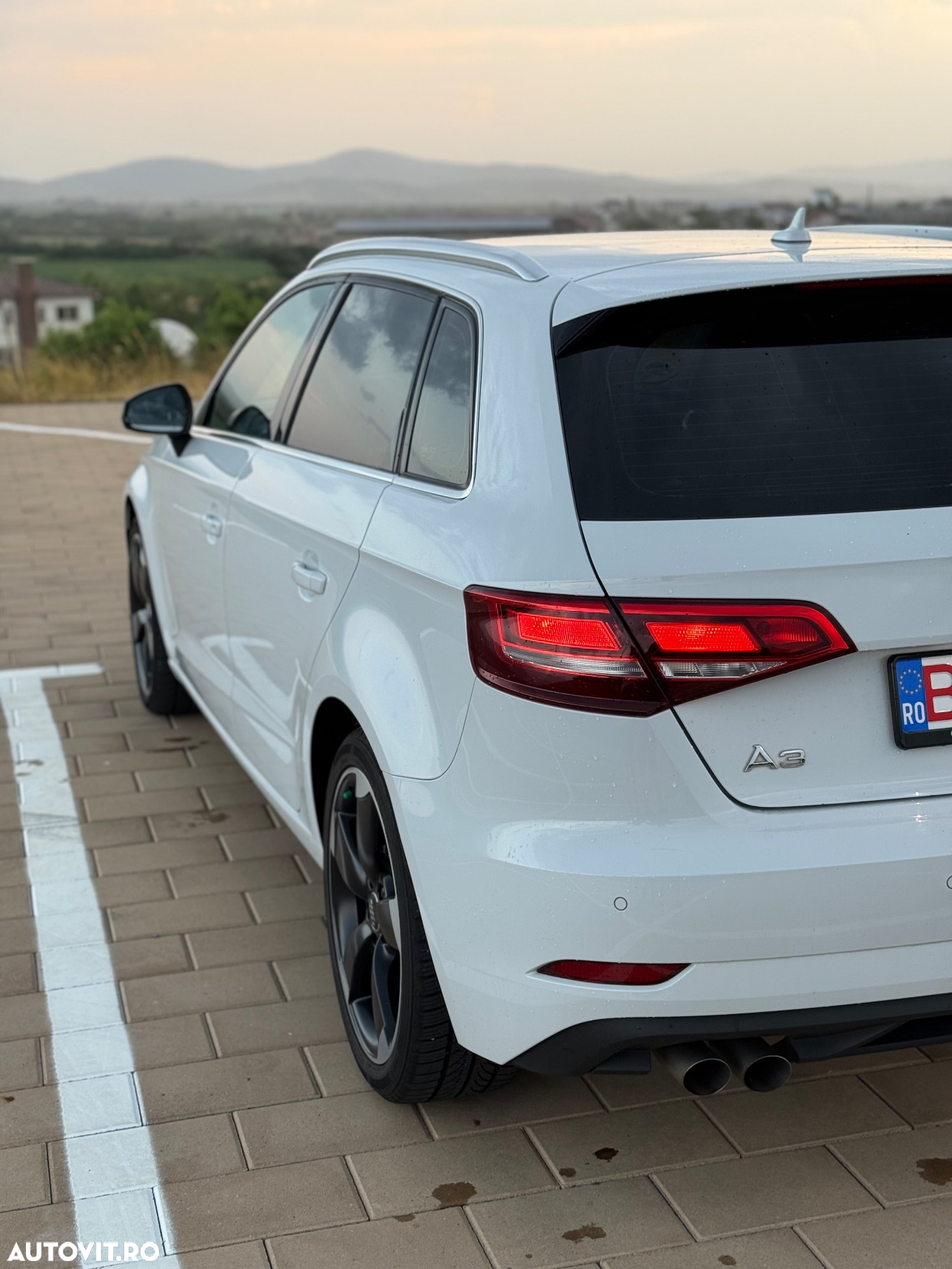Audi A3 Sportback 2.0 TDI S tronic - 8