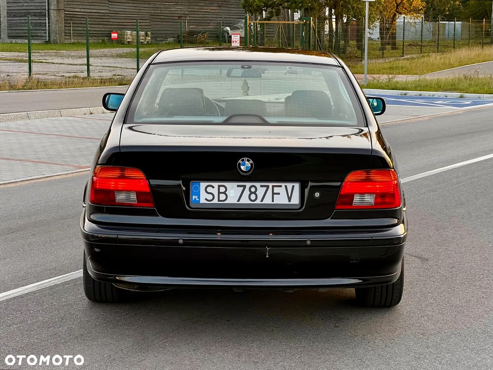 BMW Seria 5 530i - 8