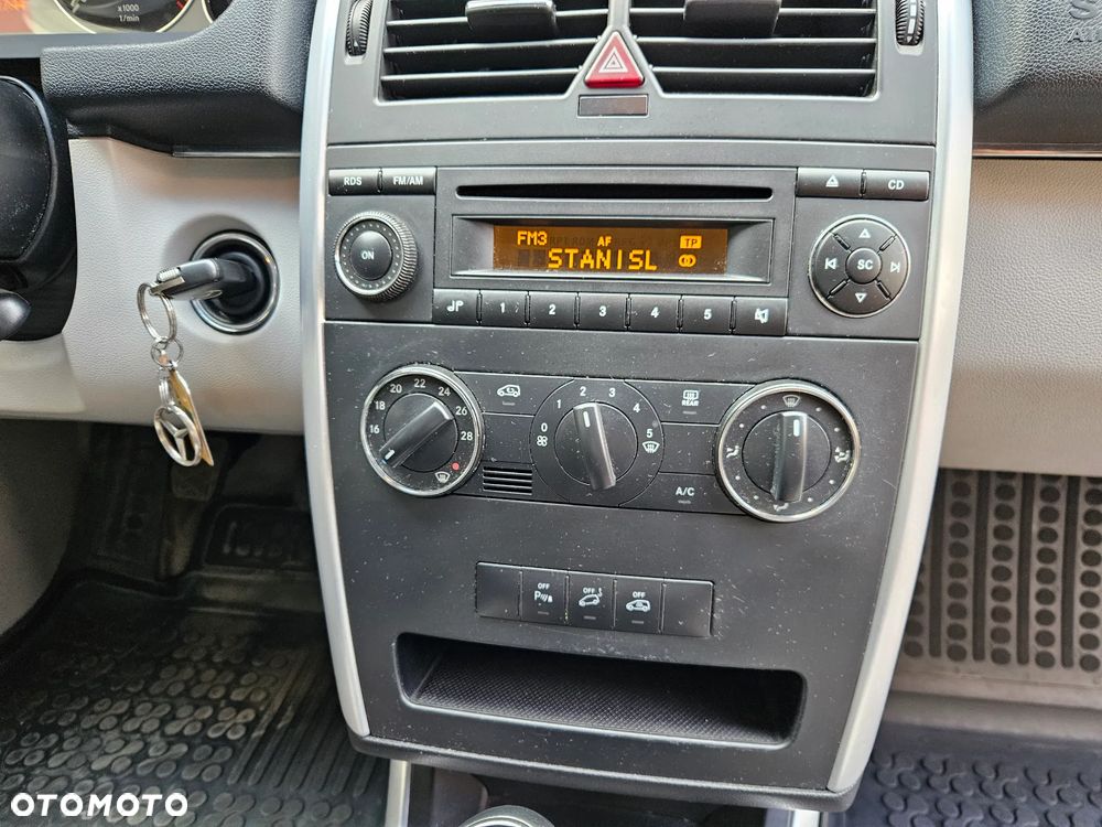 Mercedes-Benz Klasa B 180 CDI - 19